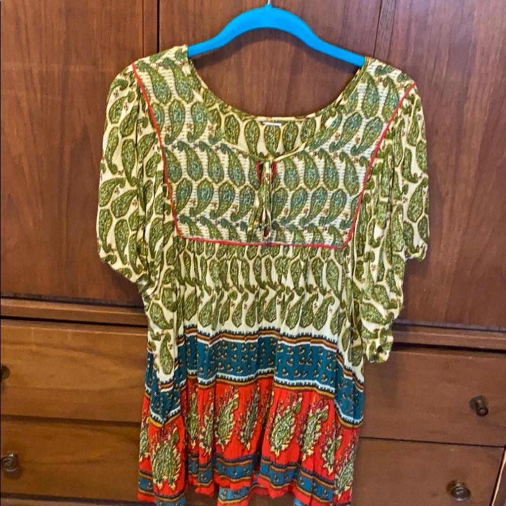 Short sleeve blouse
